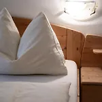 Haus Alpenflora Appartamento