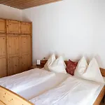 Haus Alpenflora Appartamento *